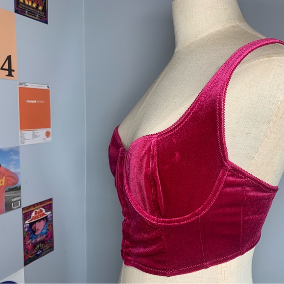 Vibrant Burgundy Velvet Corset Crop Top Bralette Urban Oufitters Out from Under - Picture 4 of 11